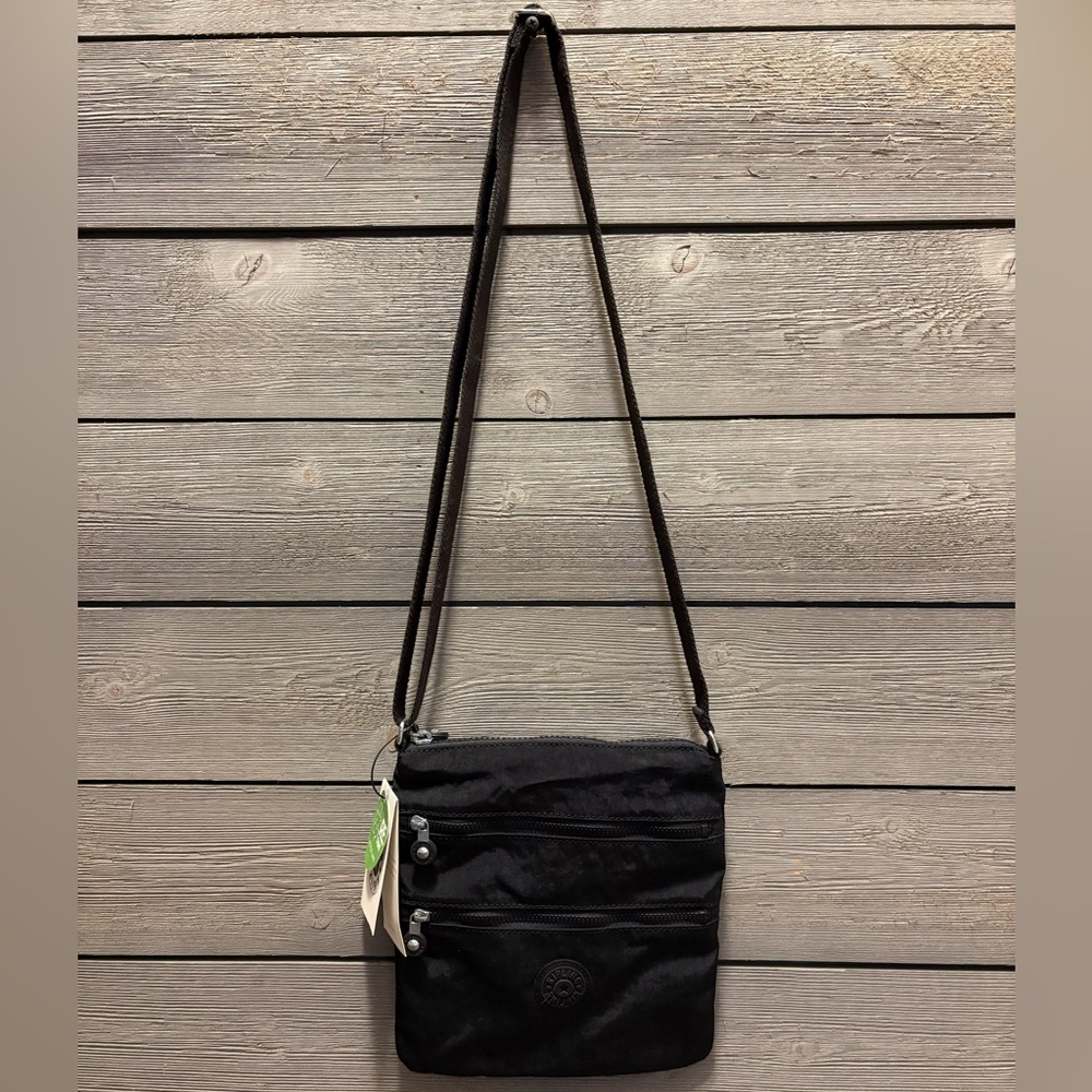 NWT Kipling Crossbody